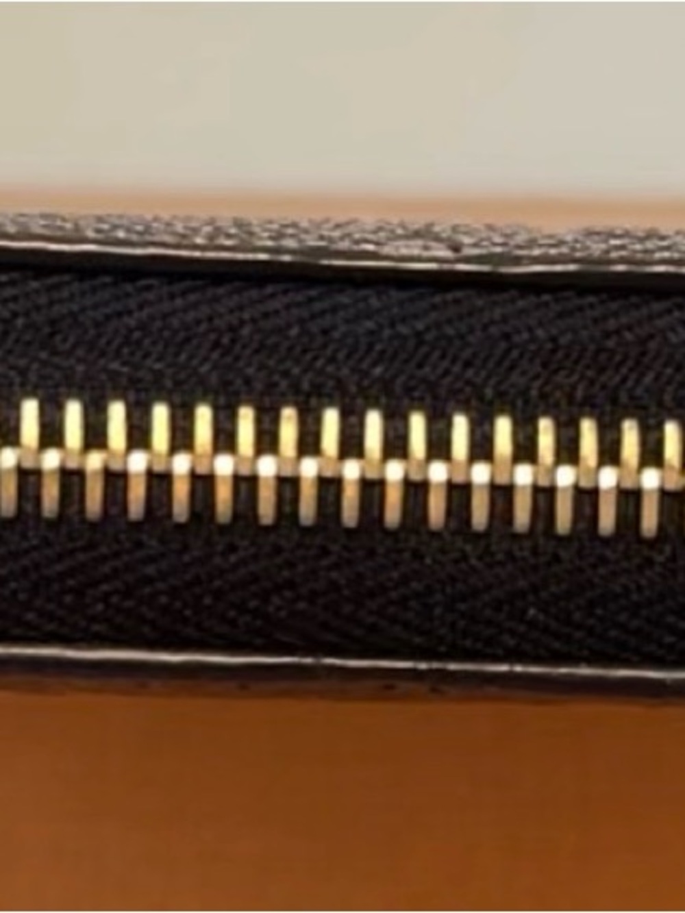 LV classic Empreinte leather embossed monogram Clemence wallet in Noir - Picture 3 of 13